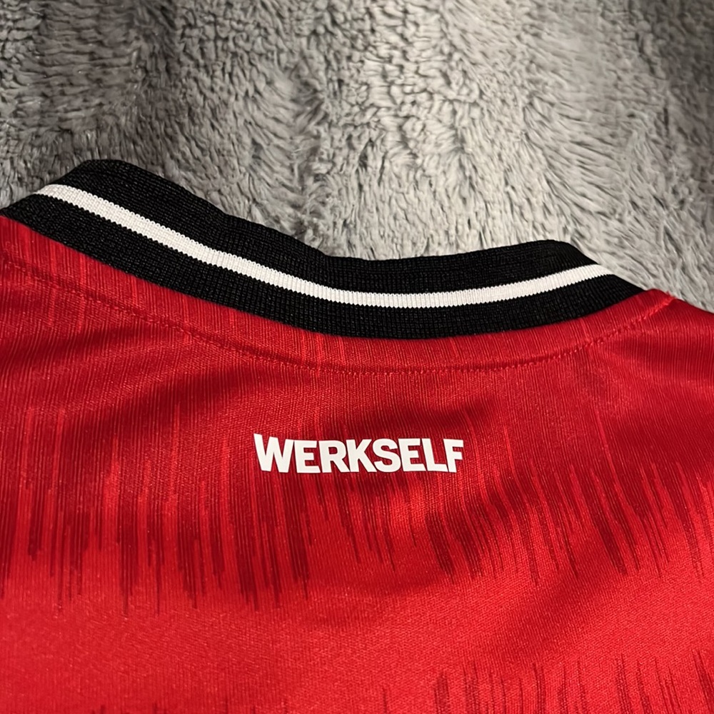 Bayer Leverkusen 2022-23 Bundesliga Home Castore Jersey - Picture 10 of 10